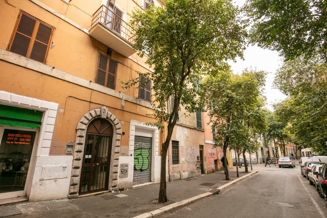Urban Chic Studio - By Brave Roma